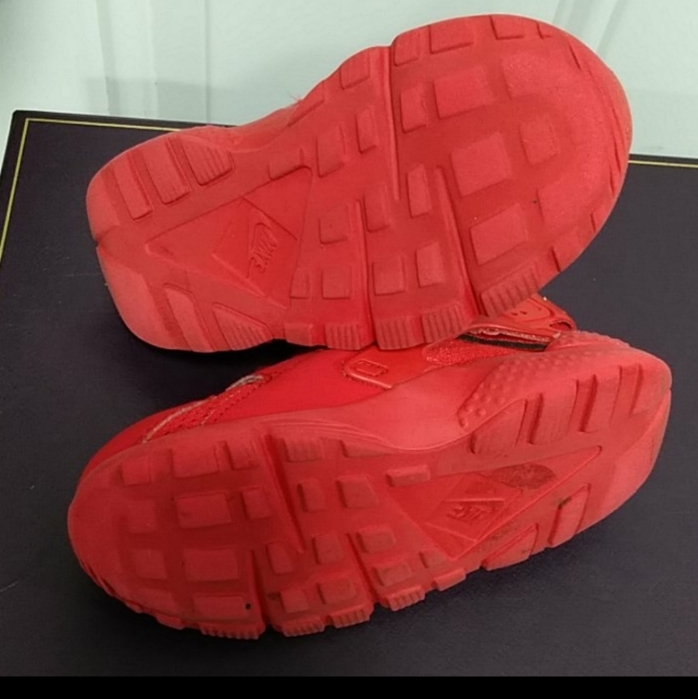 Nike Huarache Run 9C